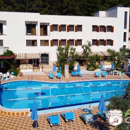 Agricostella Agriturismo فيستَ المظهر الخارجي الصورة