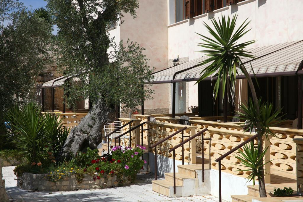 Agricostella Agriturismo فيستَ المظهر الخارجي الصورة